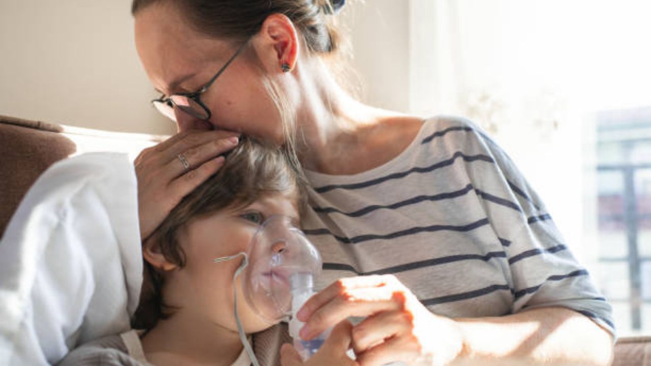 ইনহেলার না থাকলে প্রাণ বাঁচাতে কী করবেন